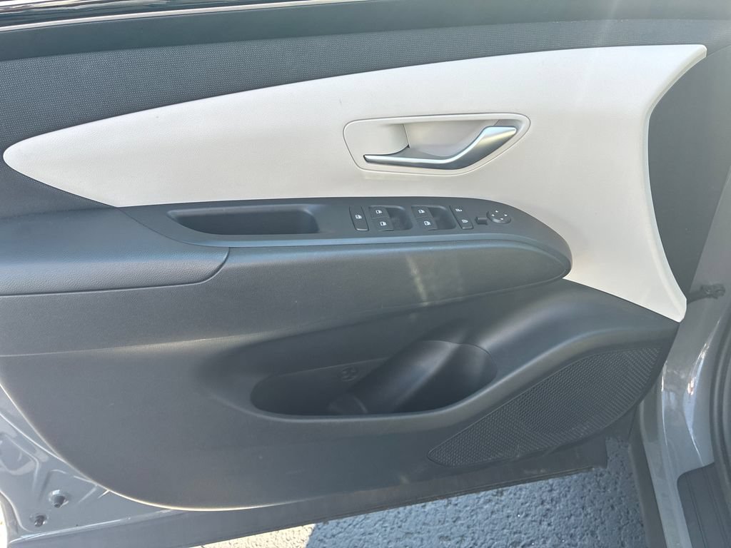 Used 2024 Hyundai Tucson SEL w/ Convenience Package AWD/4WD image 12