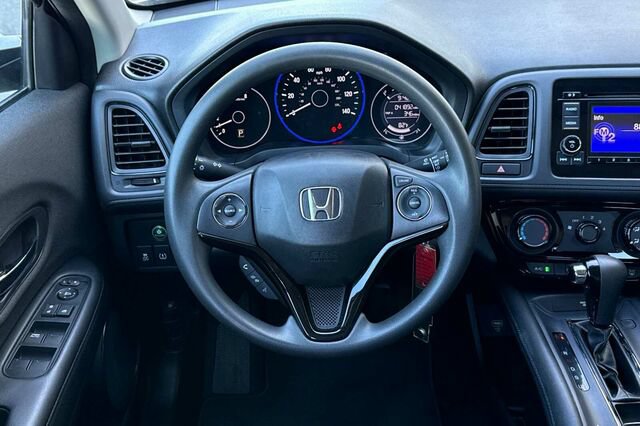 Used 2021 Honda HR-V LX image 14