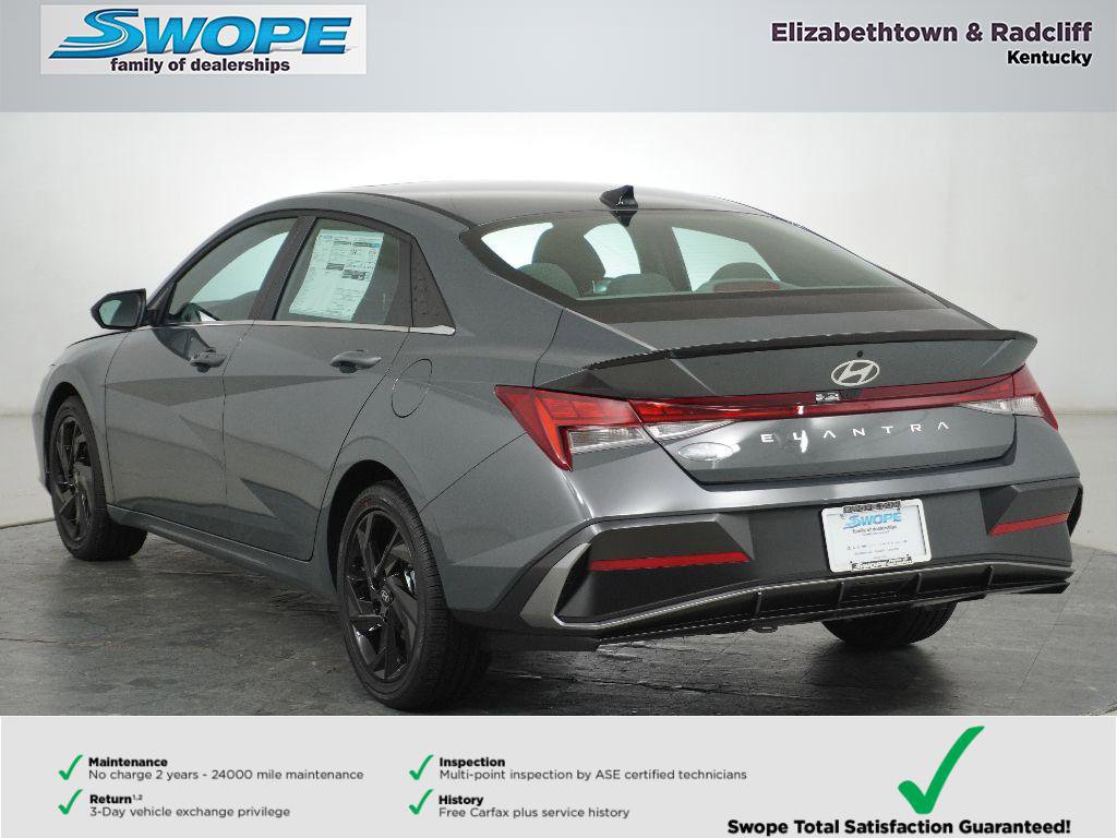 New 2026 Hyundai Elantra SEL Sport Premium image 5
