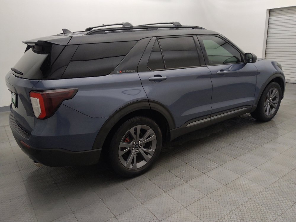Used 2021 Ford Explorer XLT w/ Equipment Group 202A RWD image 10