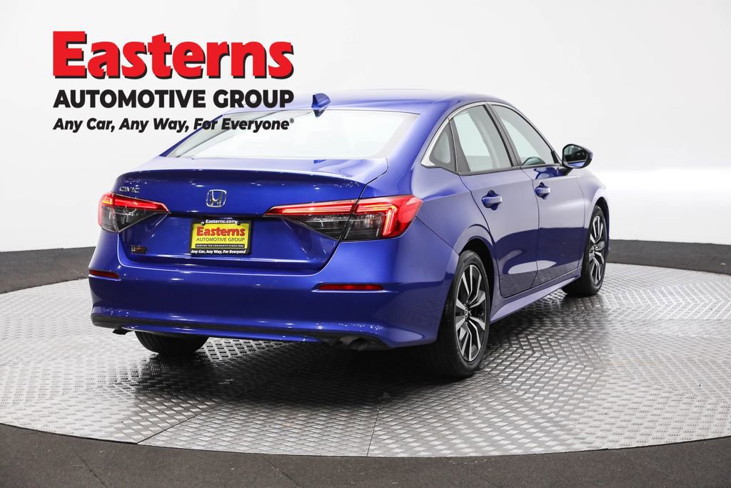 Used 2022 Honda Civic EX image 5