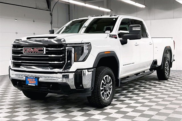 Used 2024 GMC Sierra 3500 SLE w/ SLE Value Package image 11