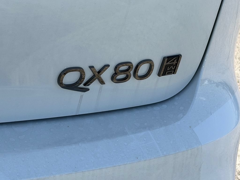New 2027 INFINITI QX80 Autograph w/ Premium Cargo Package AWD/4WD image 9