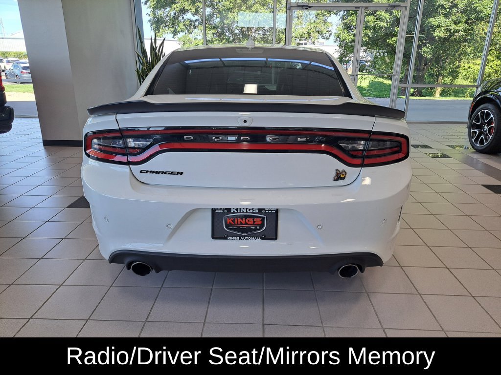 Certified 2022 Dodge Charger Scat Pack w/ Plus Group RWD image 7