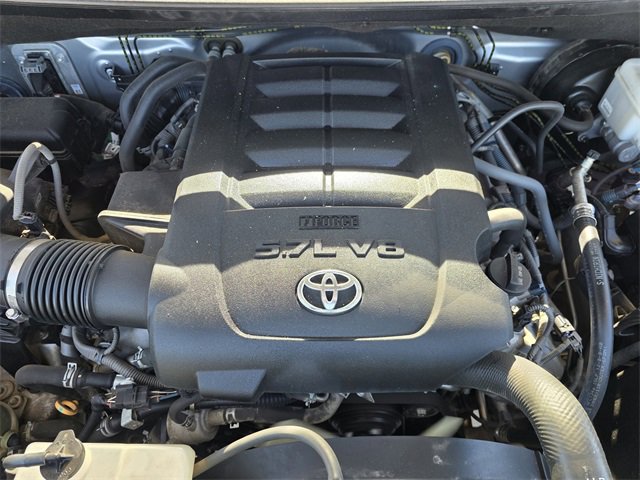 Used 2018 Toyota Tundra SR5 w/ SR5 Upgrade Package image 23