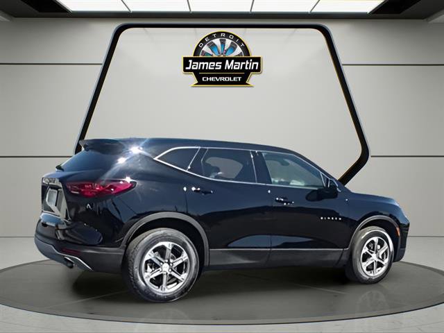 Certified 2025 Chevrolet Blazer LT image 8