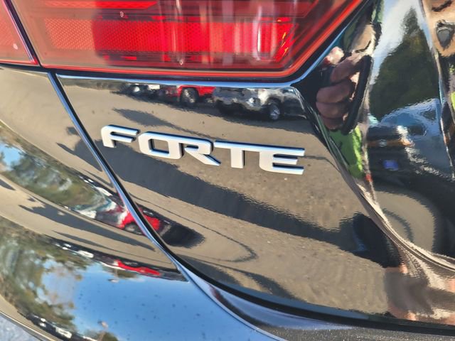 Used 2024 Kia Forte GT-Line image 7