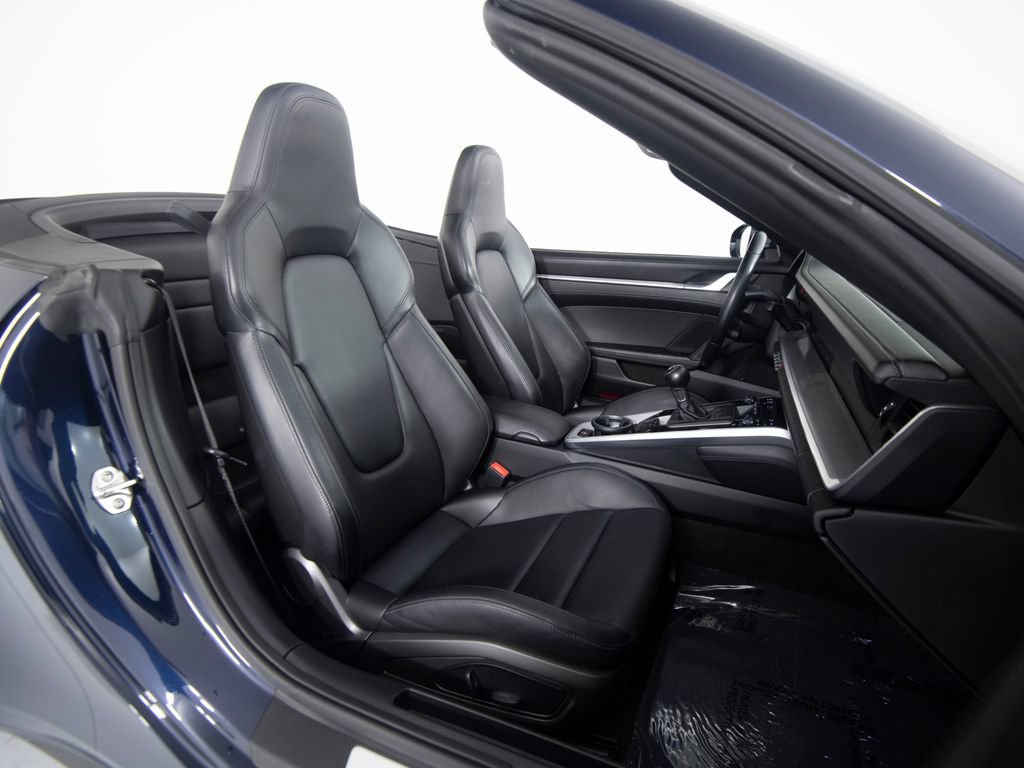 Certified 2022 Porsche 911 Carrera S RWD image 35