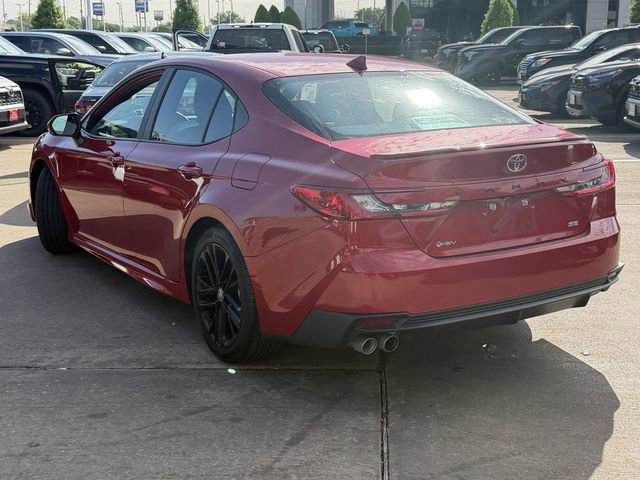 Used 2025 Toyota Camry SE w/ Multimedia Upgrade Package image 7