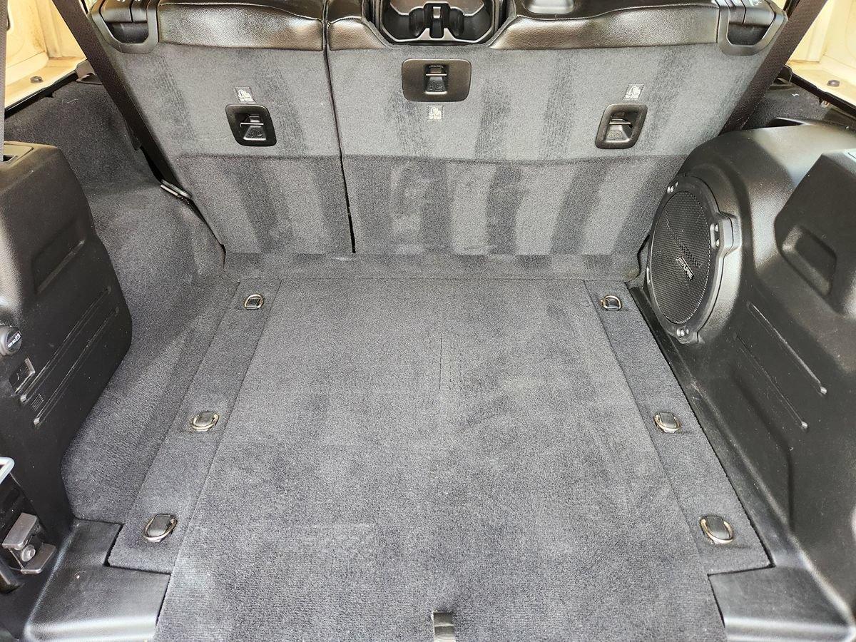 Used 2020 Jeep Wrangler Unlimited Sahara AWD/4WD image 52