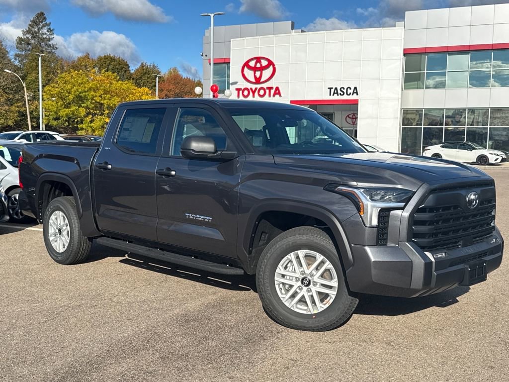 New 2026 Toyota Tundra SR5