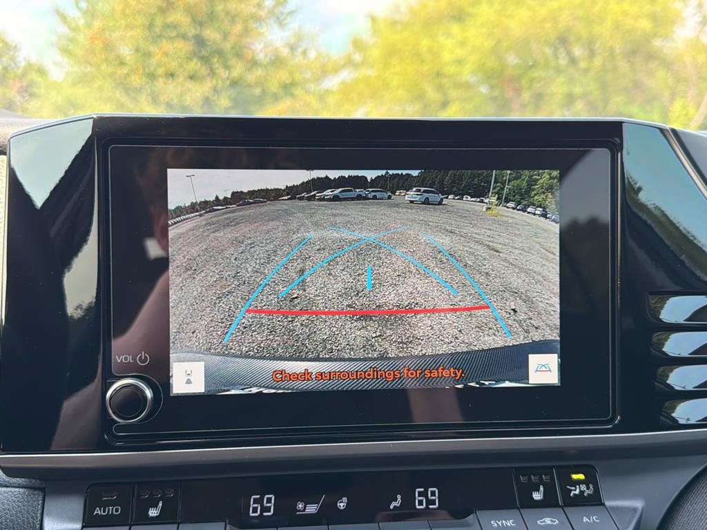 Used 2025 Toyota Camry LE w/ Convenience Package FWD image 19