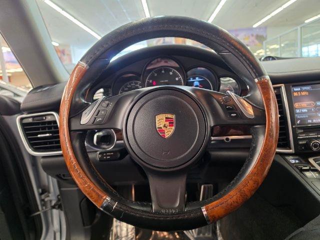 Used 2015 Porsche Panamera w/ Premium Package Plus RWD image 11