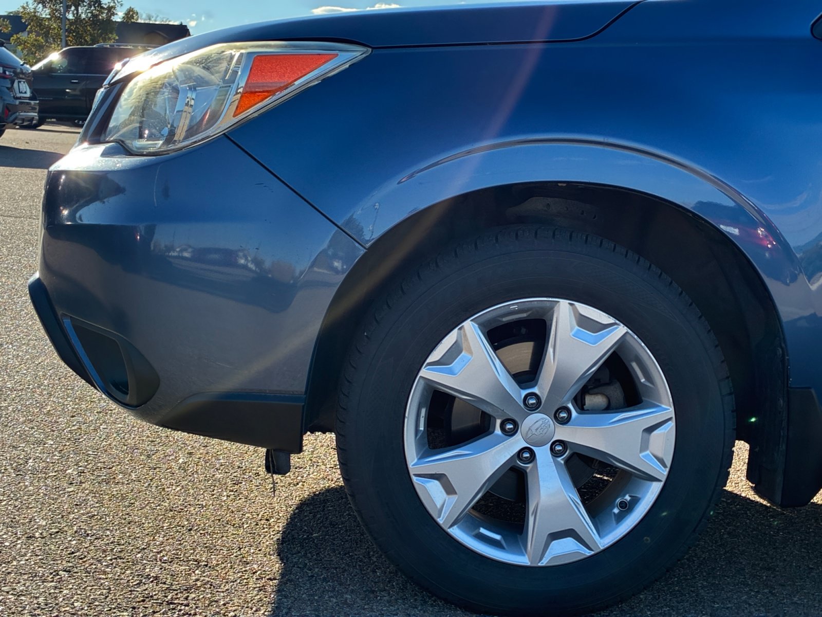 Used 2014 Subaru Forester 2.5i Limited w/ Popular Package #2 AWD/4WD image 9