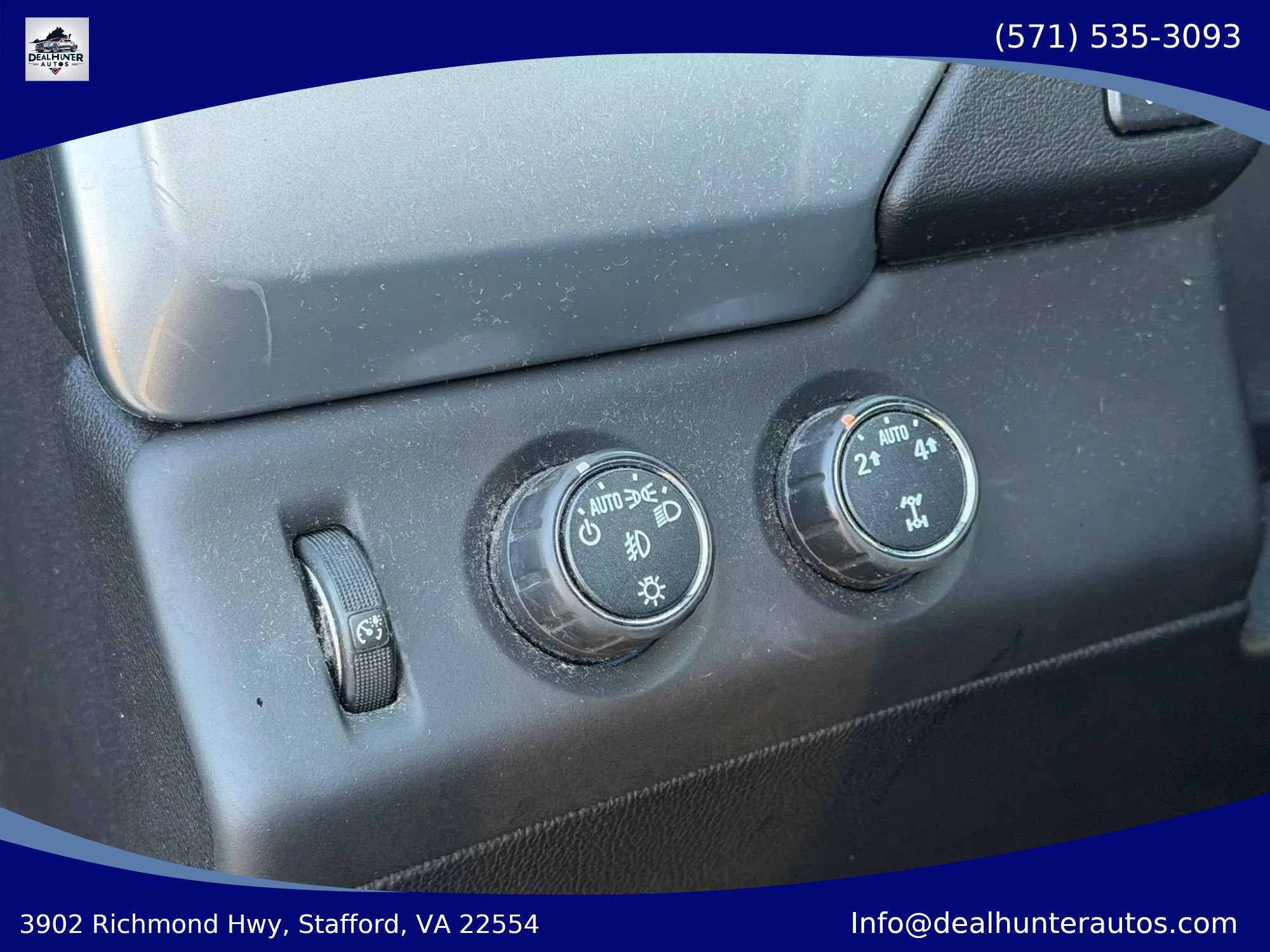 Used 2015 Chevrolet Tahoe LTZ AWD/4WD image 27