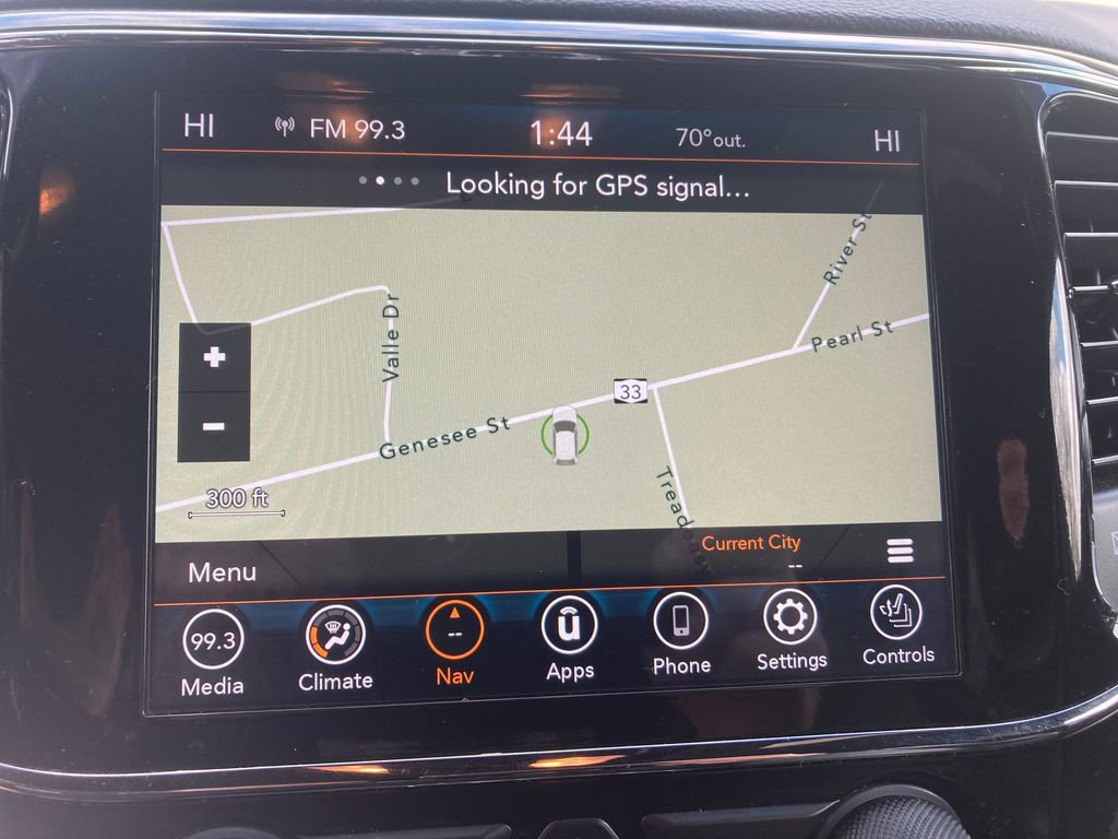 Used 2021 Jeep Grand Cherokee Limited image 25