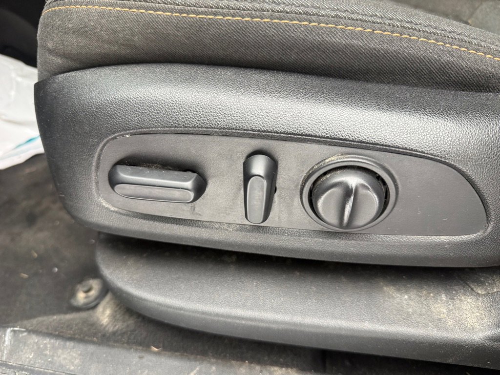 Used 2019 Chevrolet Equinox LT image 14