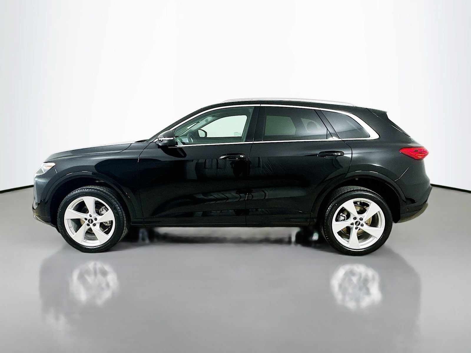 New 2026 Audi Q5 Premium w/ Premium Plus AWD/4WD image 8