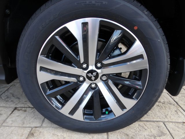 New 2025 Mitsubishi Outlander Sport SE image 10