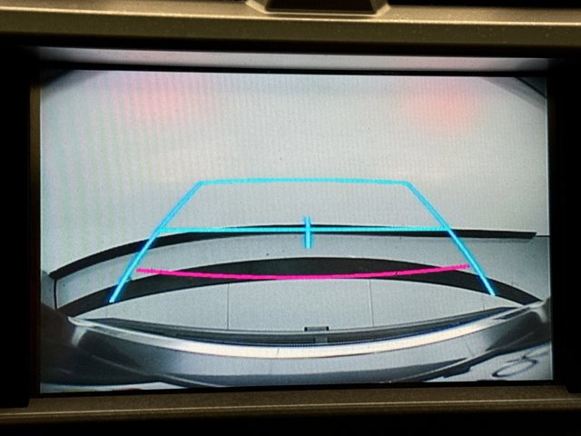 Used 2018 Lexus GX 460 image 16