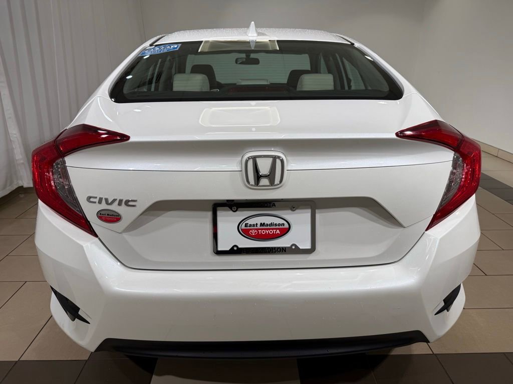 Used 2018 Honda Civic EX image 4