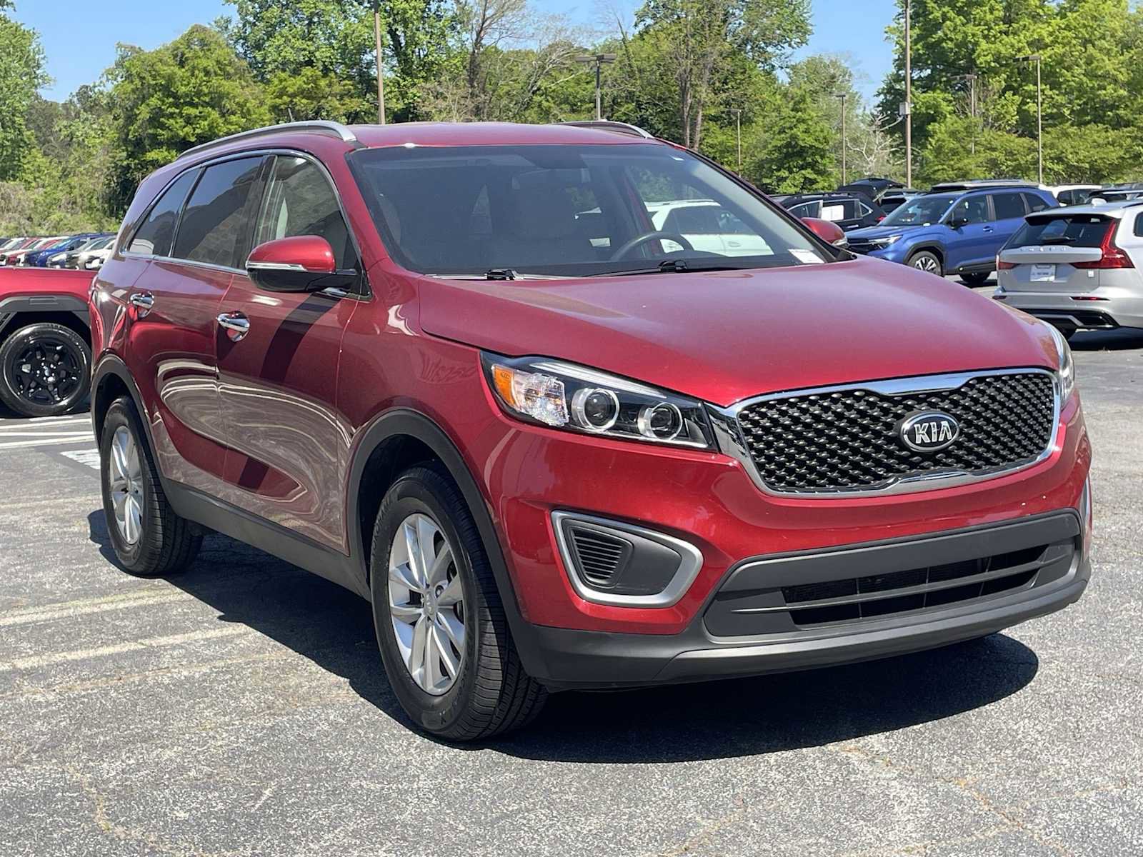 Used 2017 Kia Sorento LX image 5