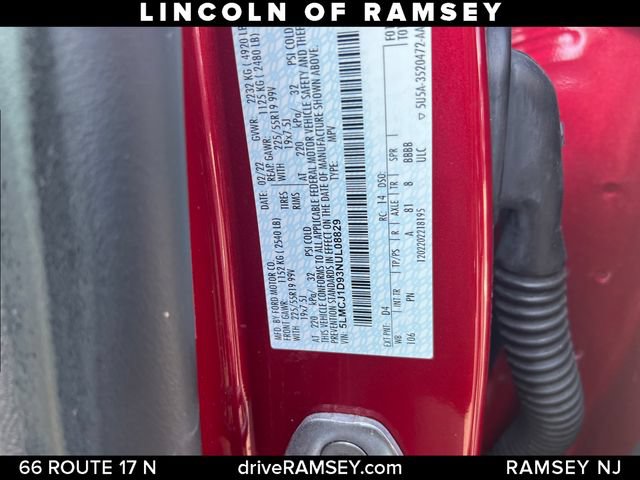Used 2022 Lincoln Corsair AWD w/ Premium Package image 22