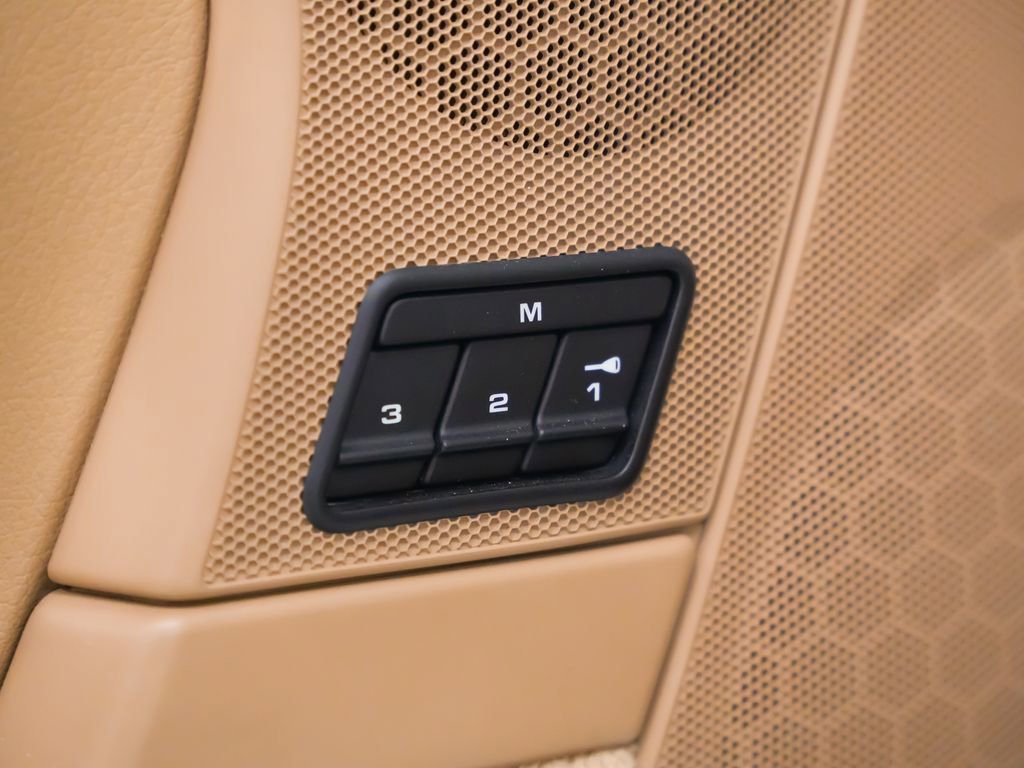 Used 2007 Porsche 911 Targa 4 AWD/4WD image 20