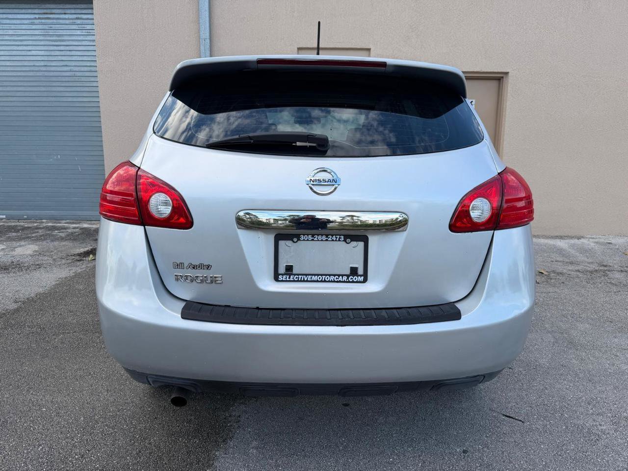 Used 2011 Nissan Rogue S image 12