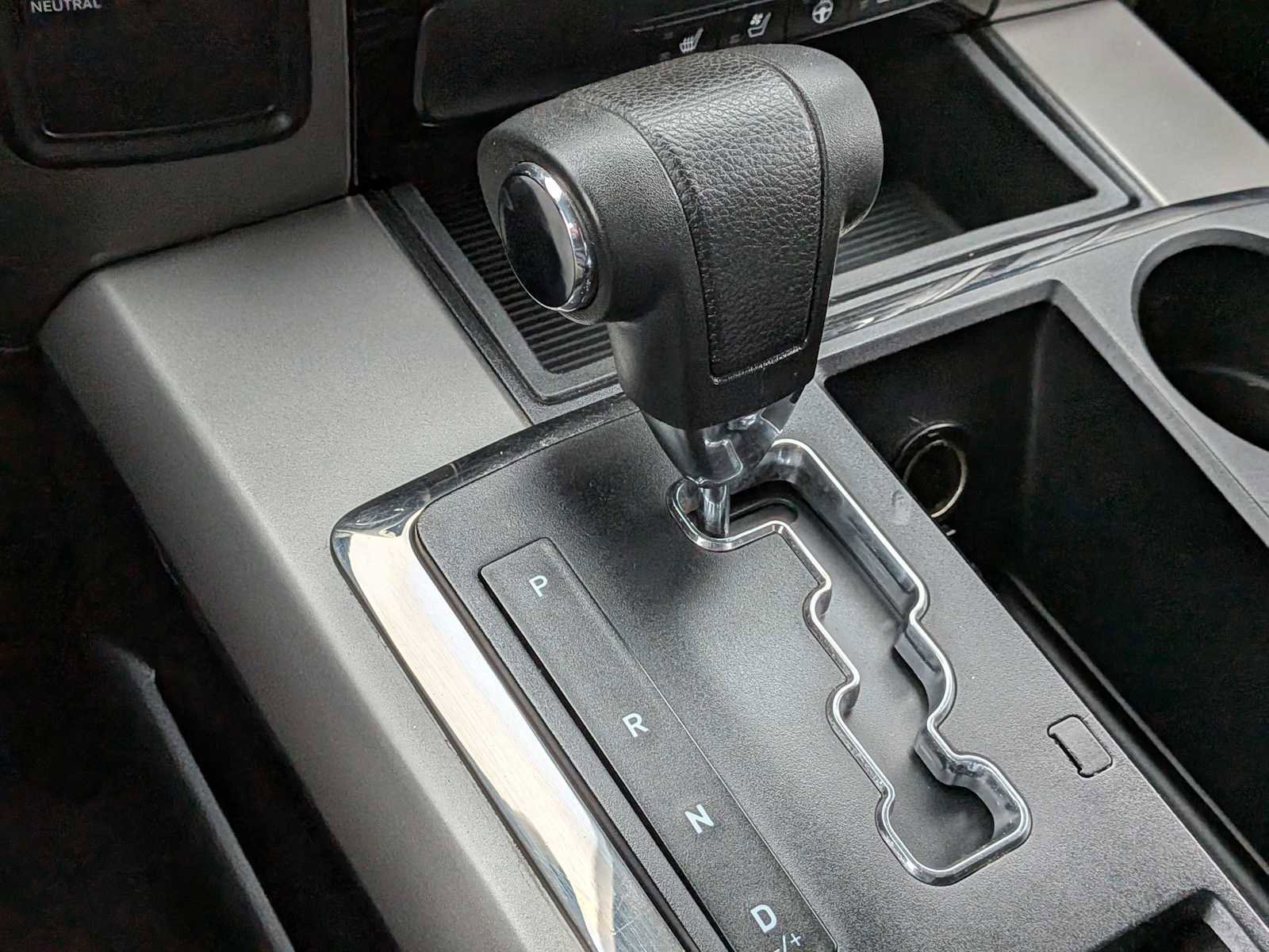 Used 2013 RAM 1500 Sport w/ Sport Premium Group image 32