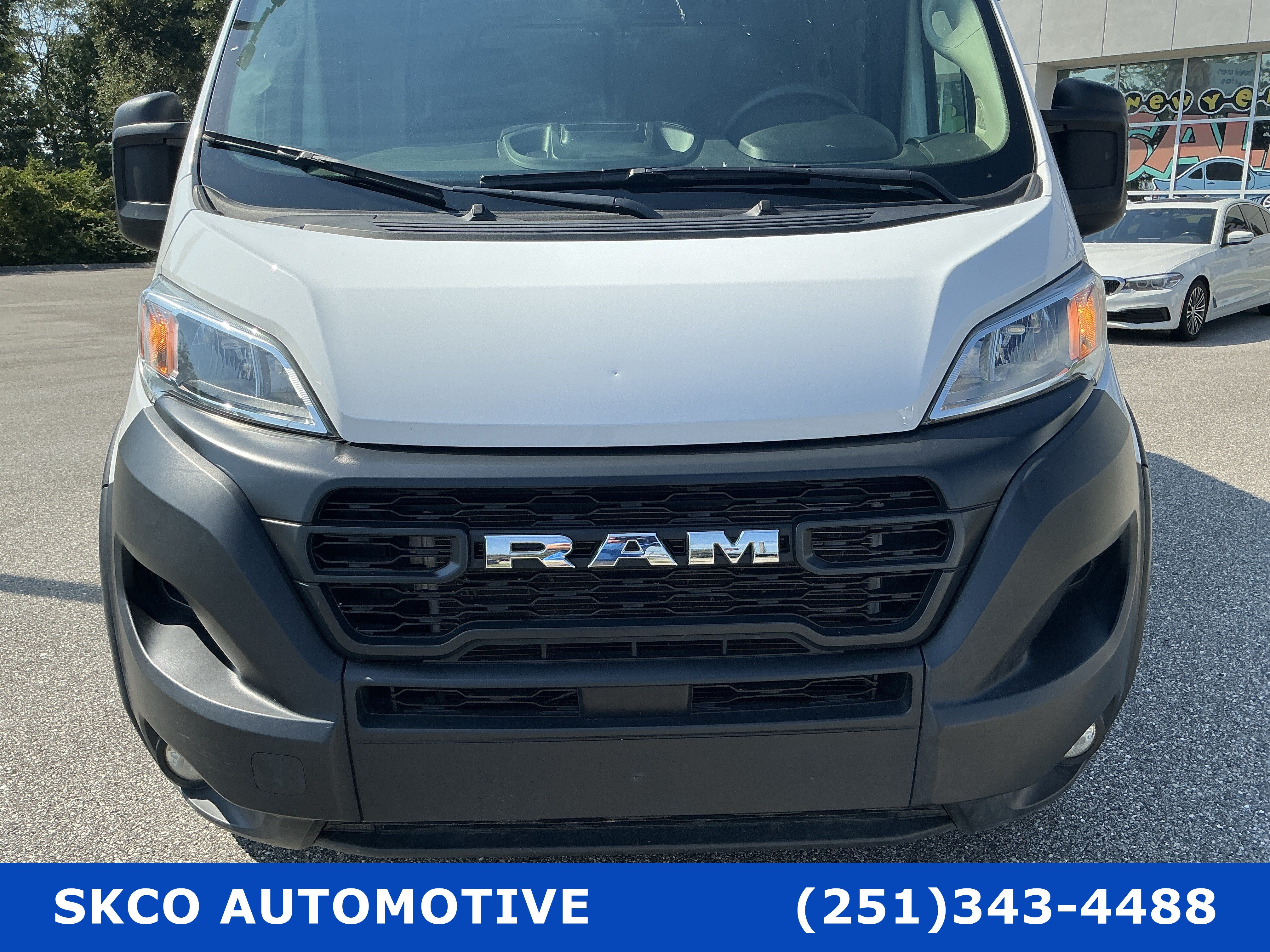Used 2025 RAM ProMaster 2500 w/ Convenience Group FWD image 8