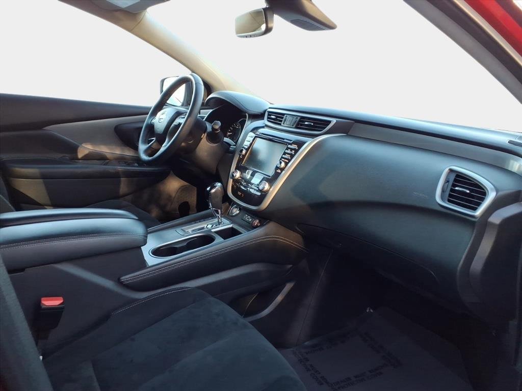 Used 2020 Nissan Murano SV image 17