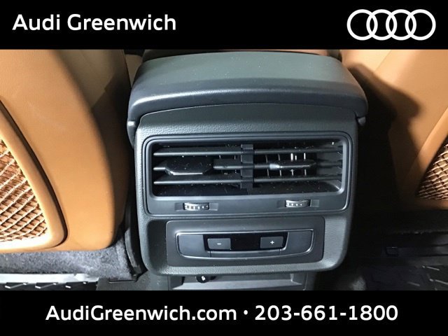 Certified 2023 Audi Q7 2.0T Premium w/ Towing Package AWD/4WD image 15