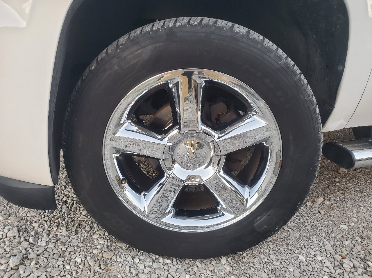 Used 2013 Chevrolet Tahoe LTZ image 69