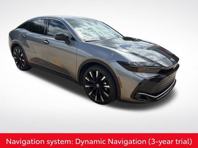 Used 2024 Toyota Crown Platinum AWD/4WD image 4