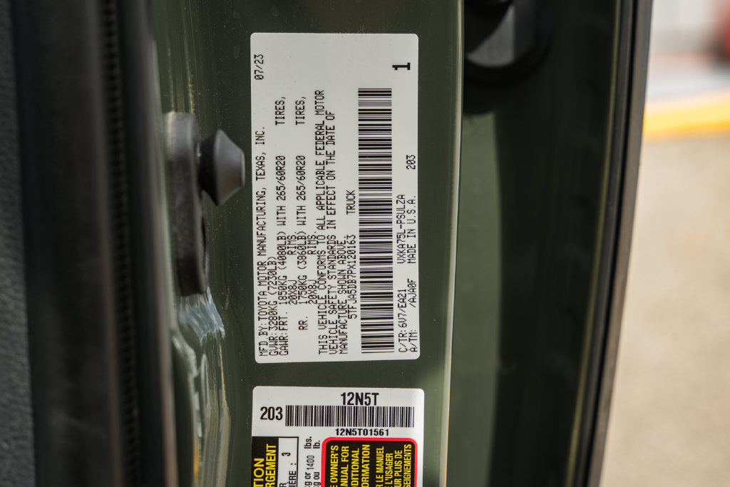 Used 2023 Toyota Tundra Limited AWD/4WD image 41