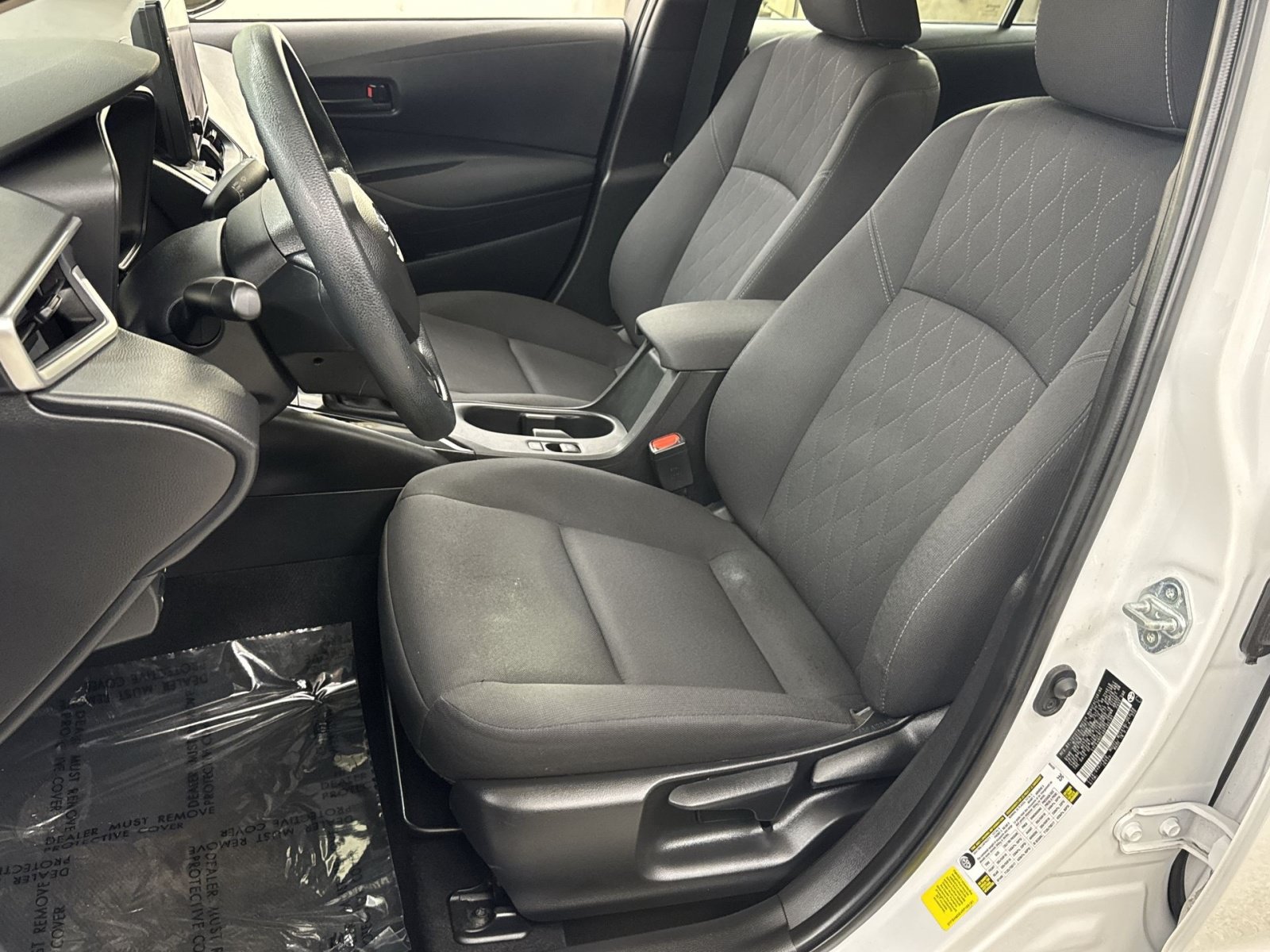 Used 2024 Toyota Corolla LE FWD image 14