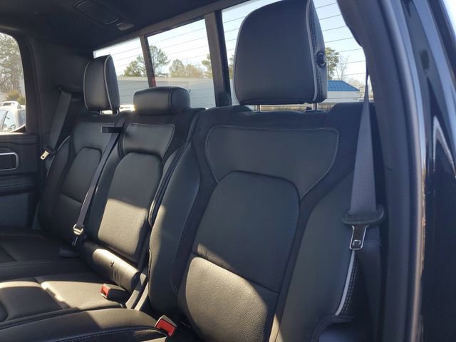 New 2026 RAM 1500 Laramie AWD/4WD image 17