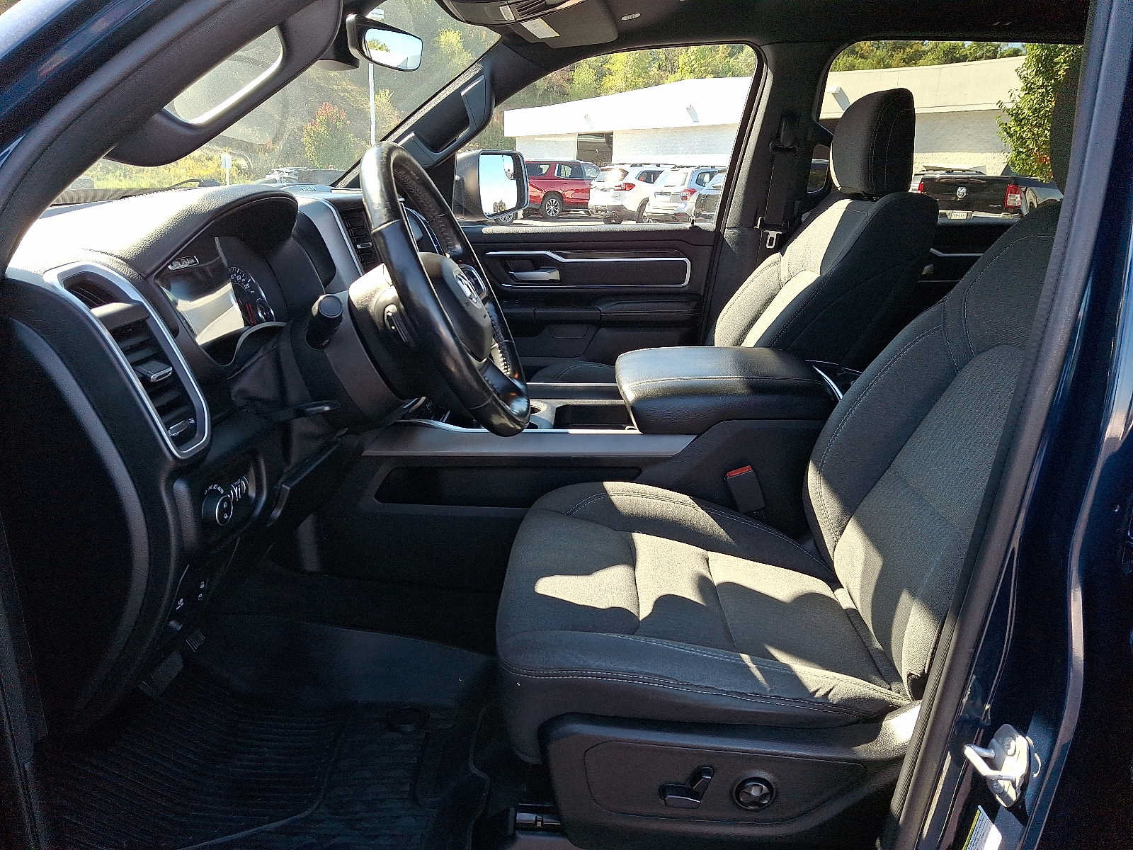 Used 2019 RAM 1500 Big Horn AWD/4WD image 13