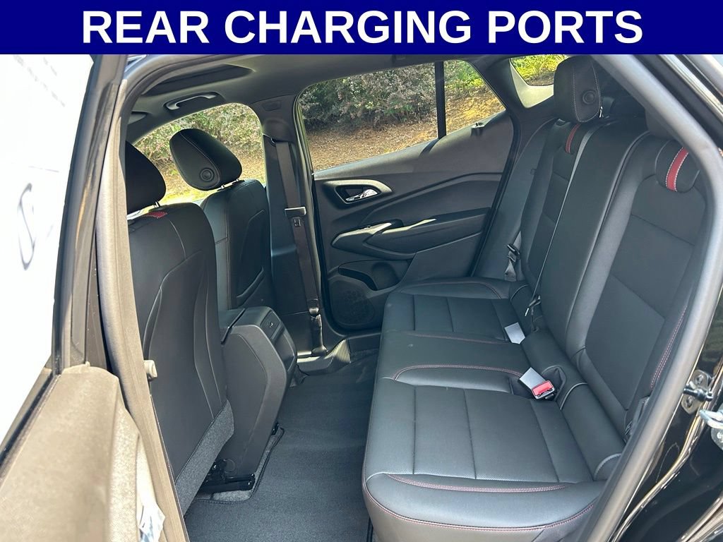 New 2026 Chevrolet Trax RS w/ Sunroof Package FWD image 15