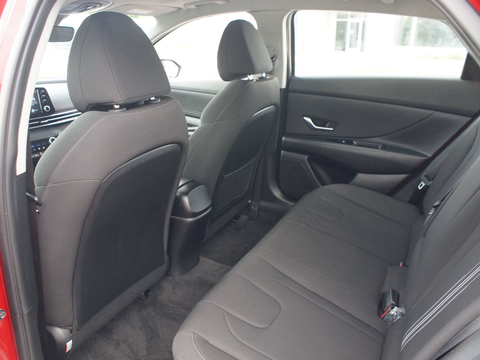 Used 2021 Hyundai Elantra SEL w/ Convenience + Premium Package FWD image 15