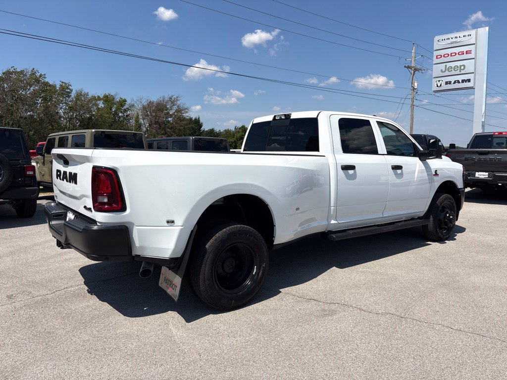 New 2027 RAM 3500 Tradesman AWD/4WD image 23
