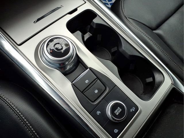 Used 2021 Ford Explorer XLT w/ Equipment Group 202A image 19