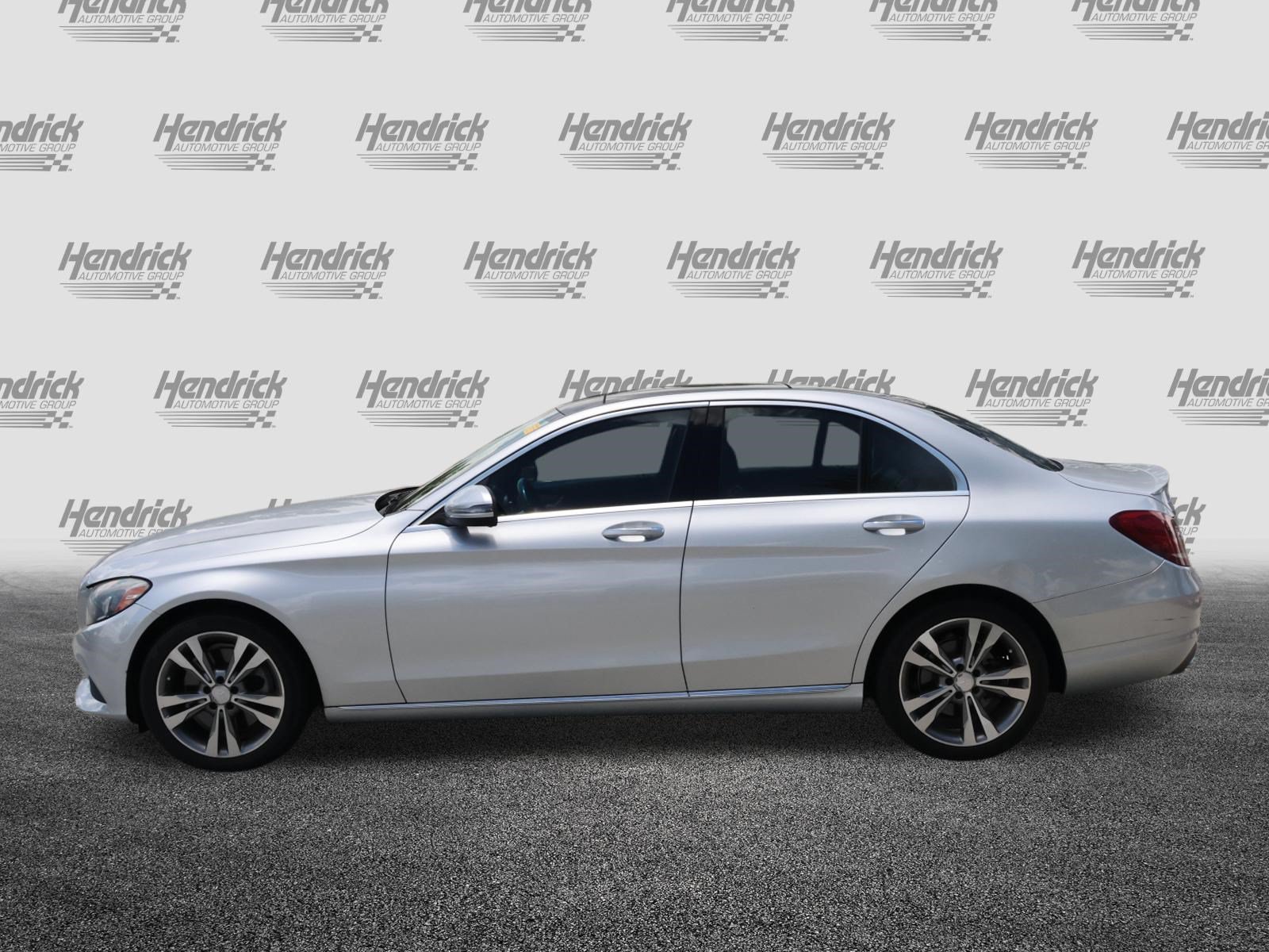 Used 2016 Mercedes-Benz C 300 4MATIC Sedan image 6
