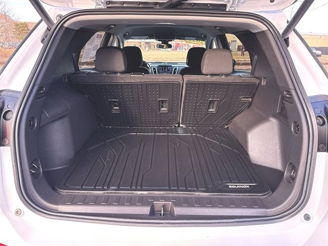Used 2022 Chevrolet Equinox LT image 24