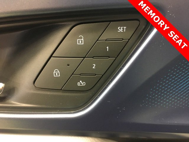 Used 2024 Chevrolet Equinox EV LT image 34