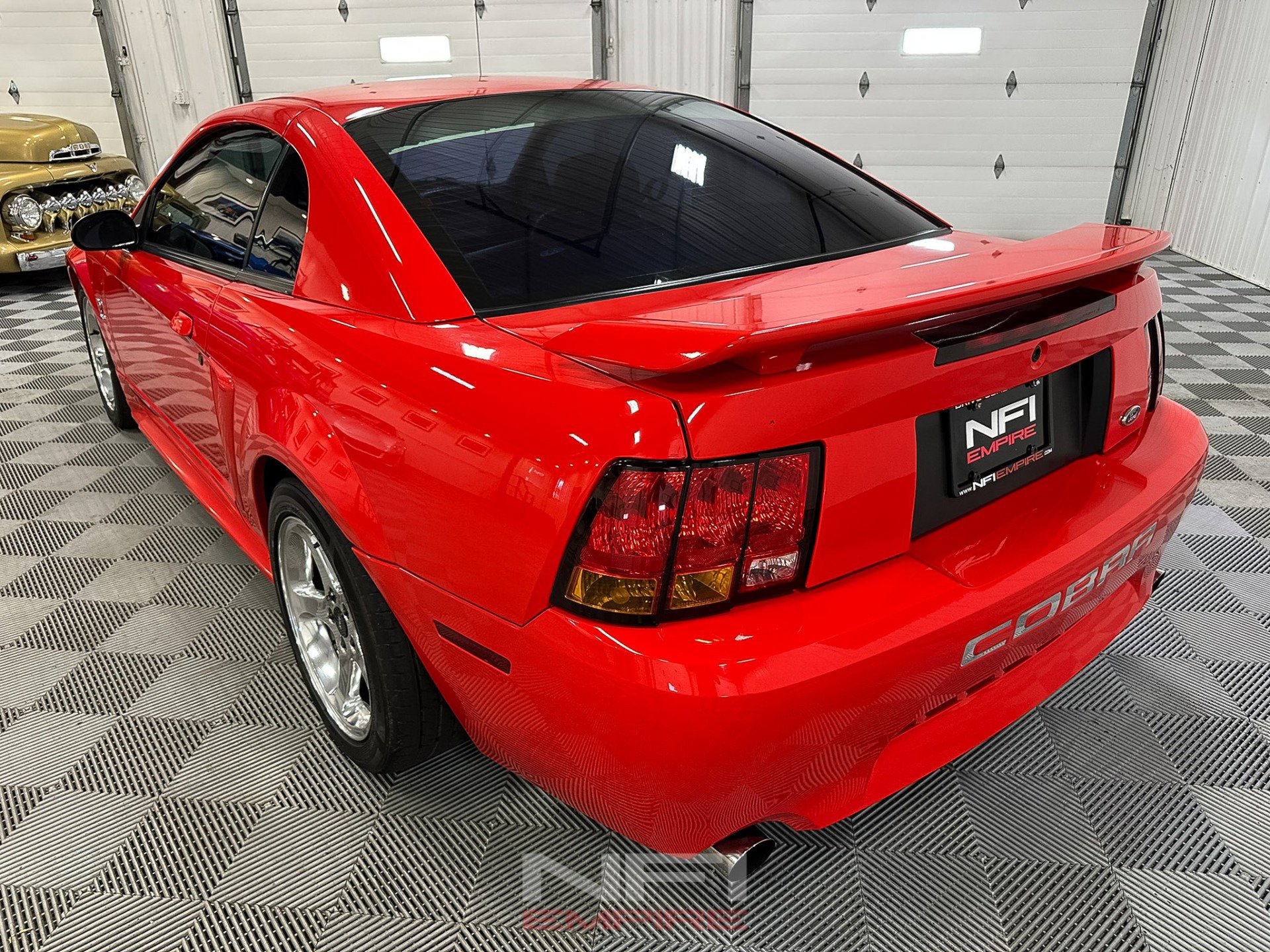 Used 2001 Ford Mustang Cobra image 10