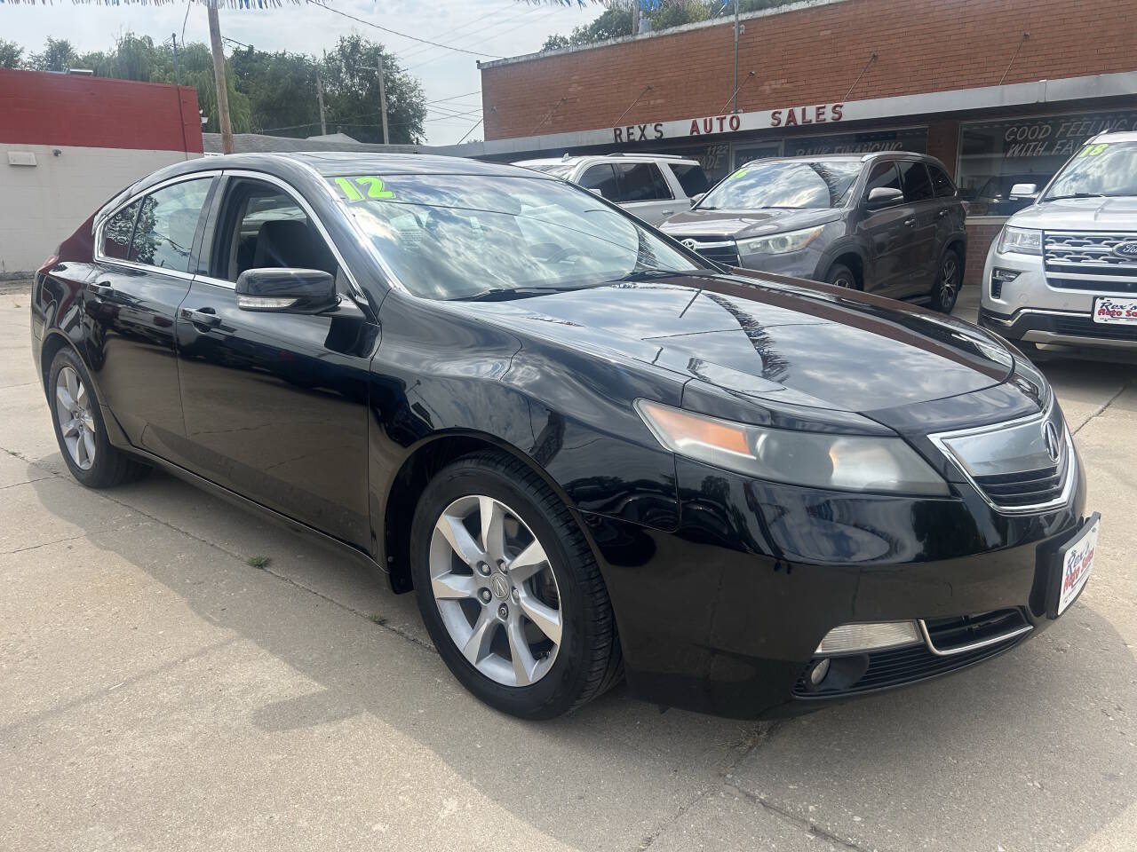 Used 2012 Acura TL w/ Technology Package FWD image 4