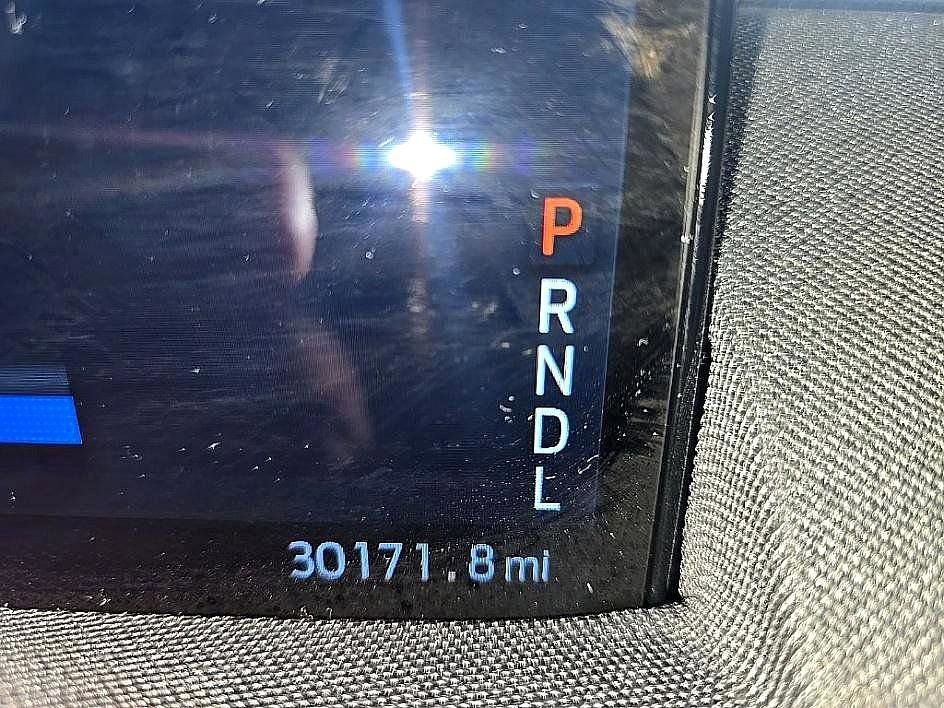 Used 2022 Ford Mustang Mach-E Select image 13