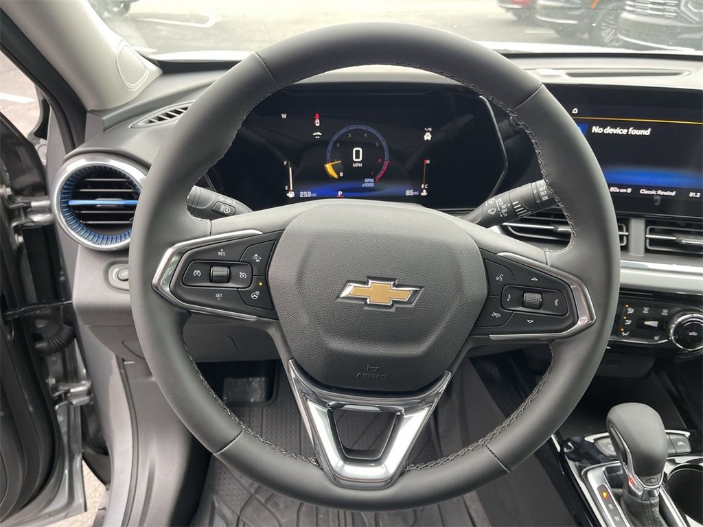 New 2026 Chevrolet Trax LT w/ Driver Confidence Package image 14